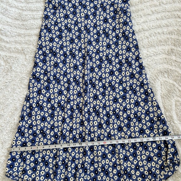 Vtg 90s Tessuto Floral Maxi Skirt in Blue and Cream - Picture 6 of 7